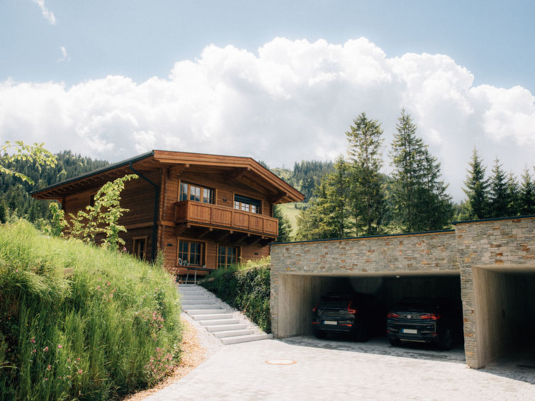Centraal gelegen chalet in Seefeld in Tirol met sauna en open haard in Seefeld in Tirol