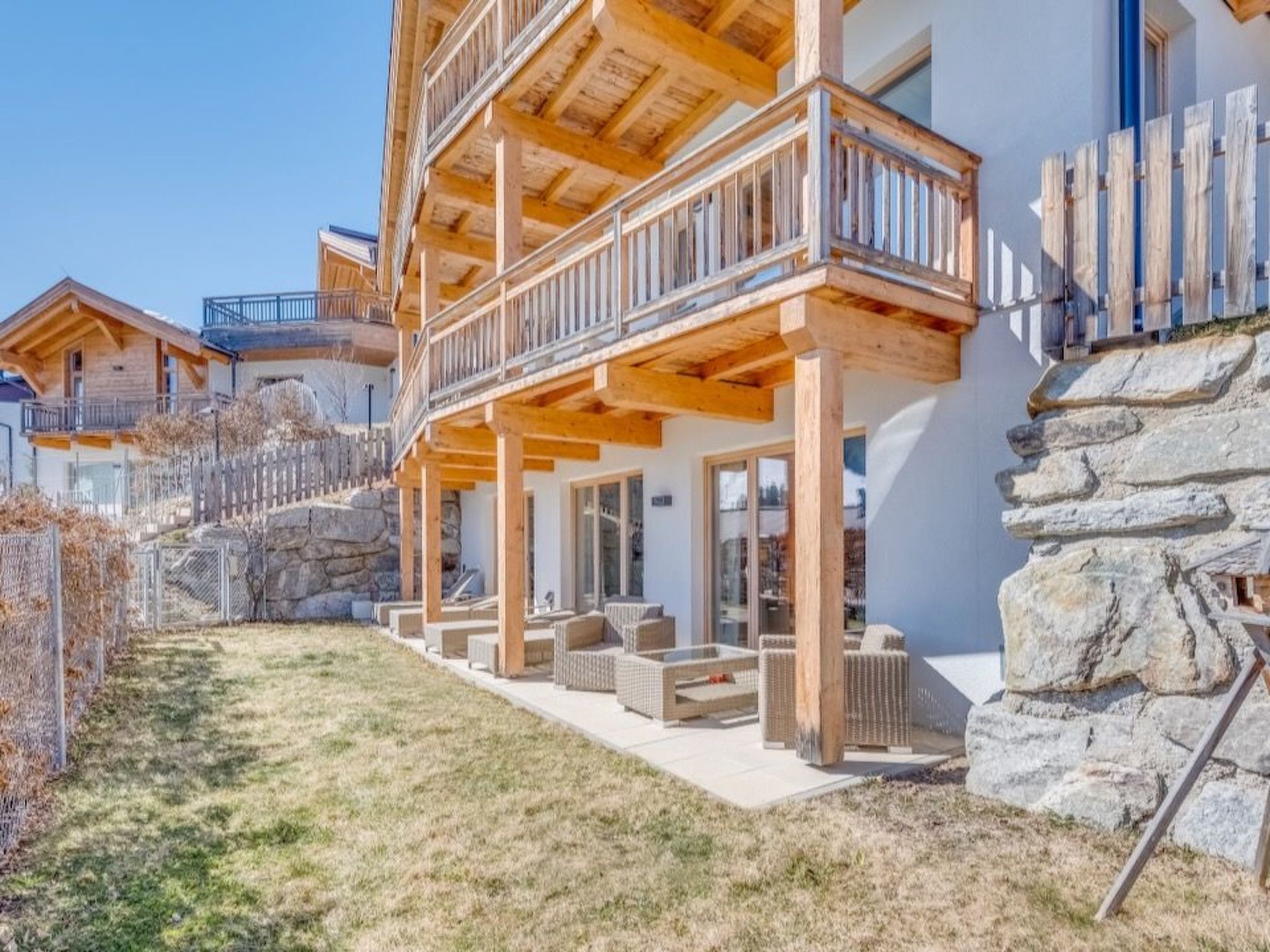 Photo of Luxus Chalet Poolblick - mit eigener Sauna