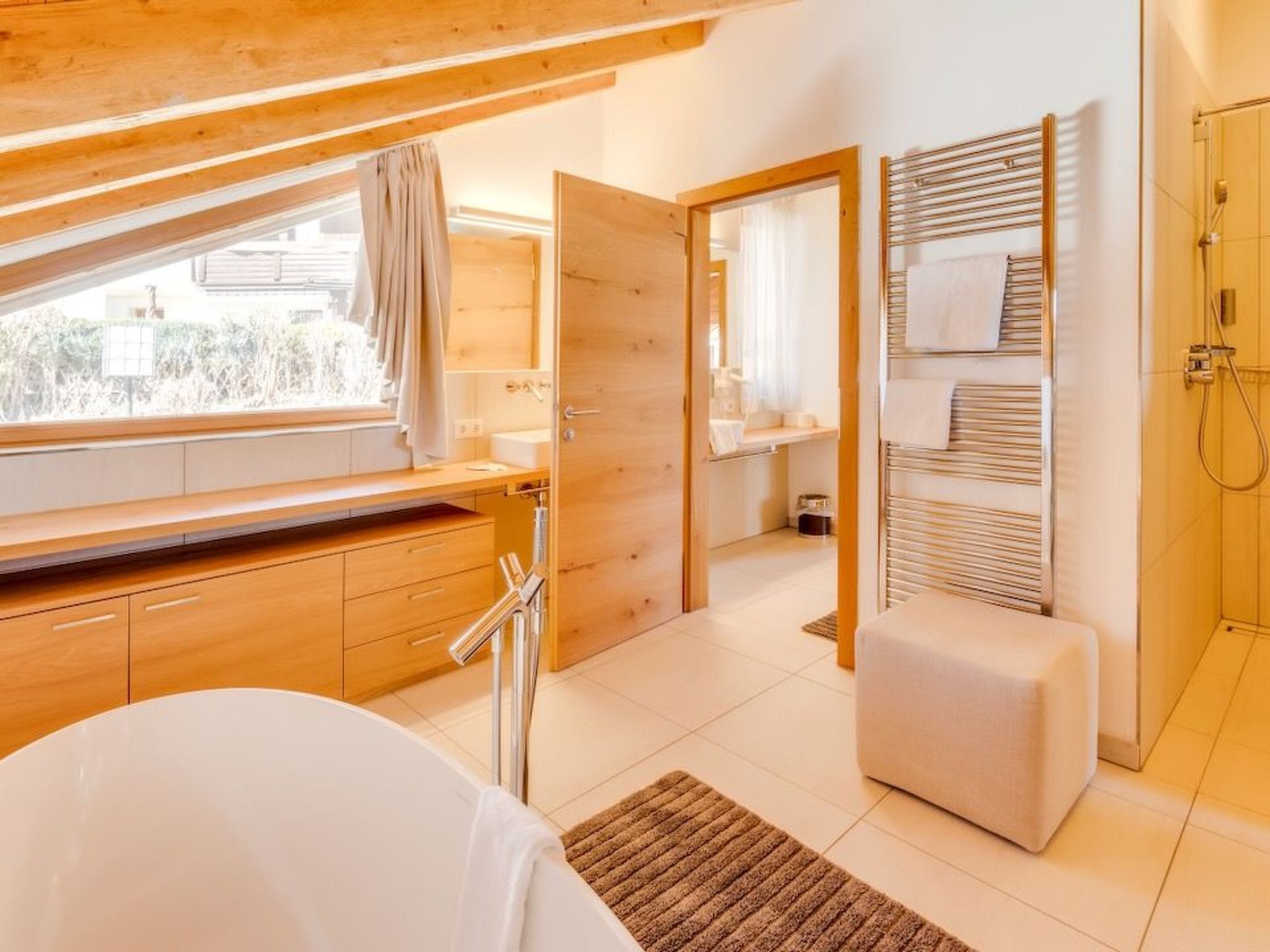 Photo of Luxus Chalet Bergblick - zentral in Seefeld, Tirol