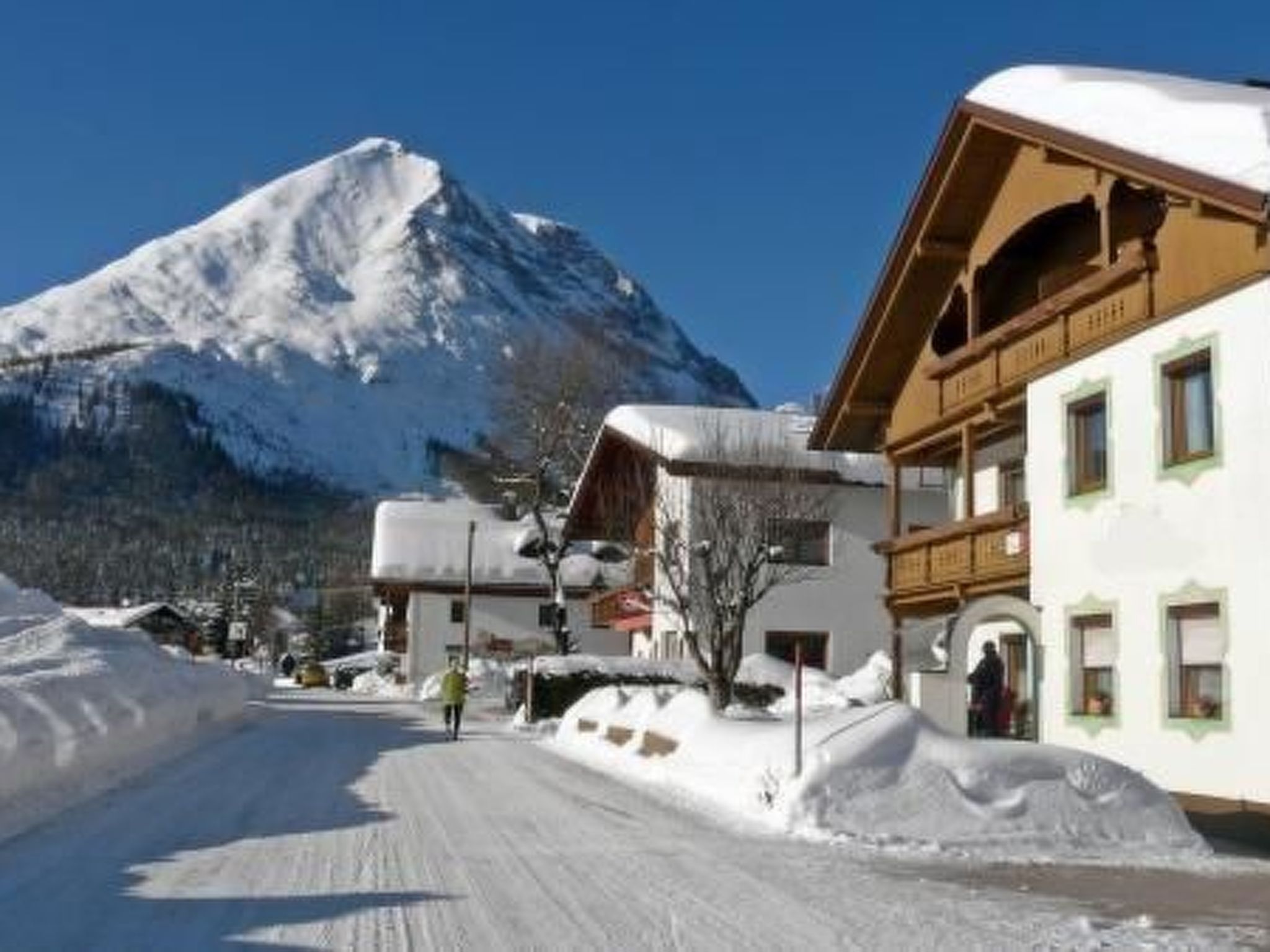 Haus Schönberg-Image-tags.info