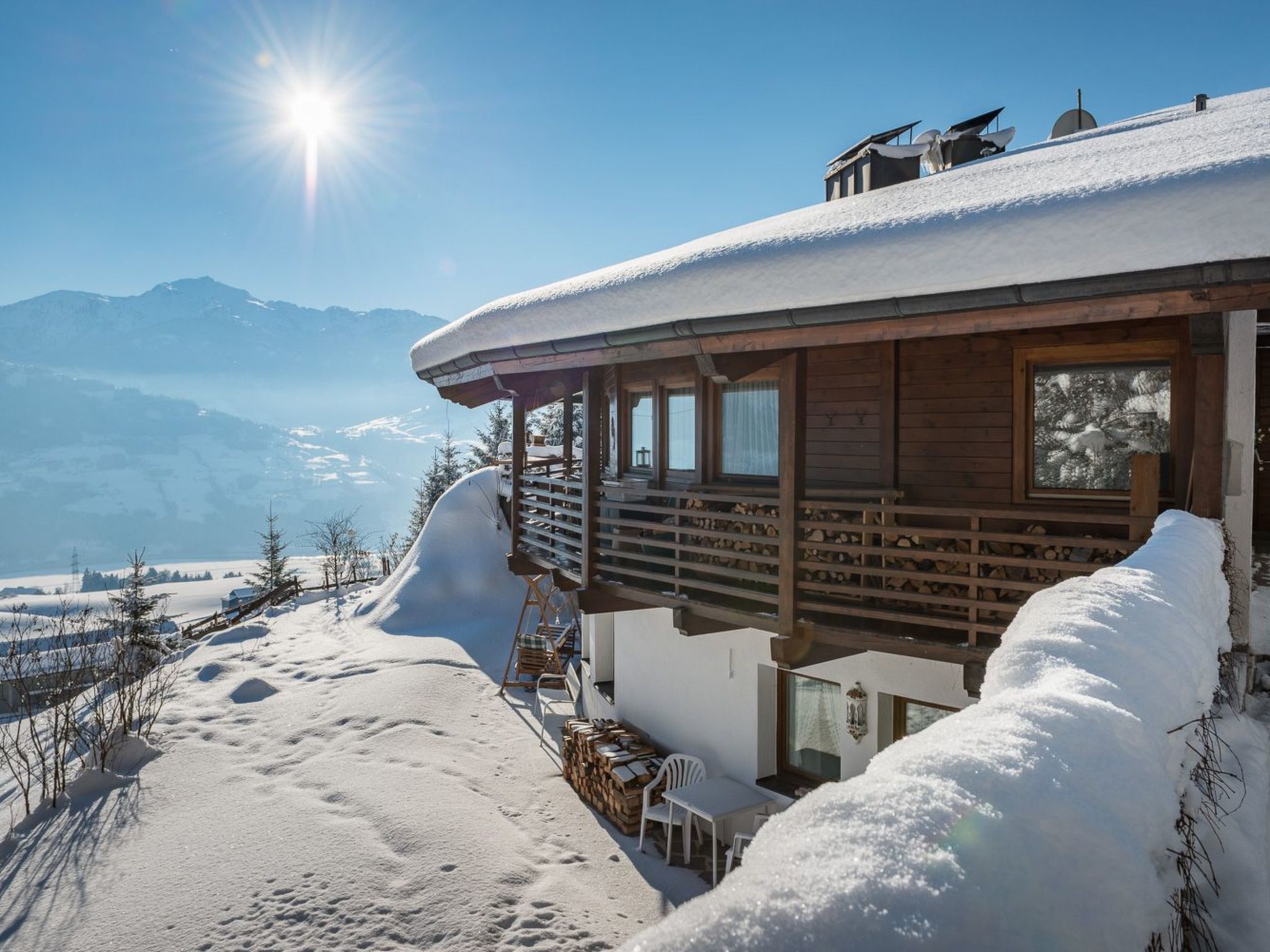 Für 2 Personen ca. 33 m&sup2; in Vomp, Tirol (Unterinntal)-Image-tags.info