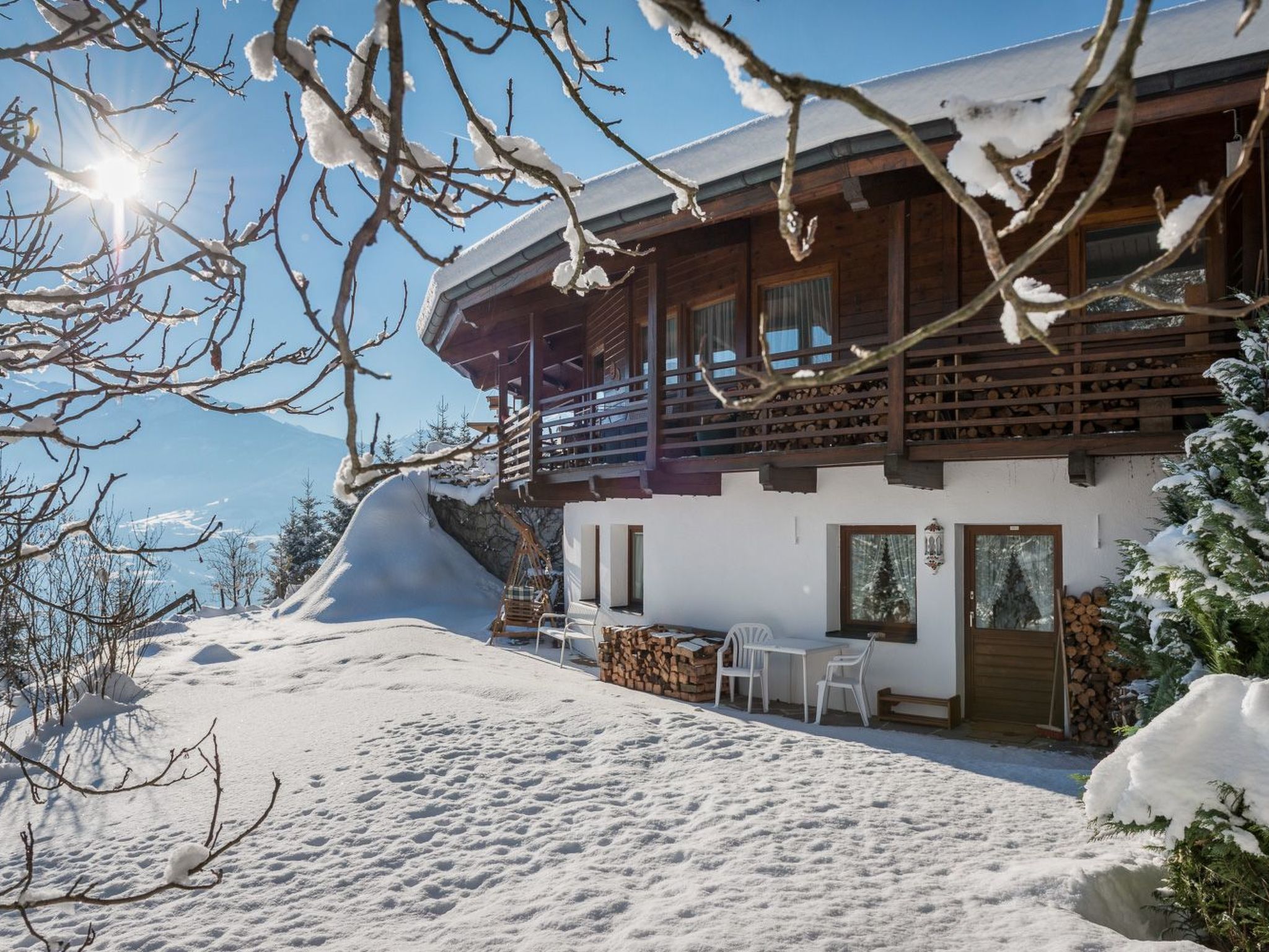 Für 2 Personen ca. 33 m&sup2; in Vomp, Tirol (Unterinntal)-Image-tags.info