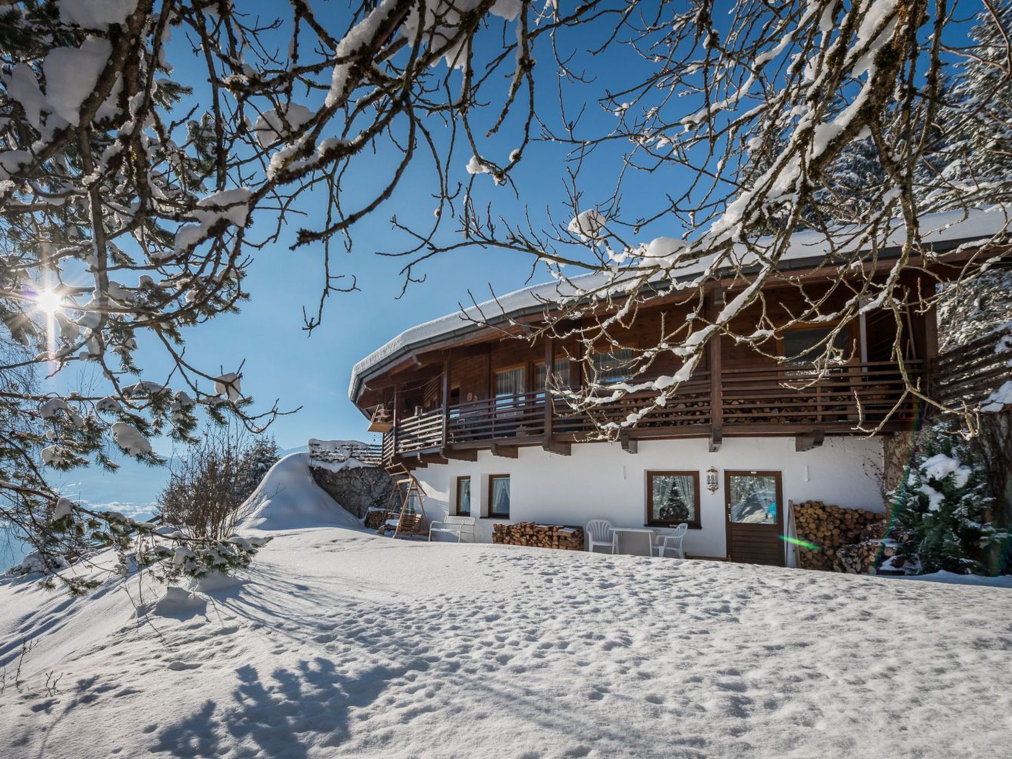 Für 2 Personen ca. 33 m&sup2; in Vomp, Tirol (Unterinntal)-Image-tags.info