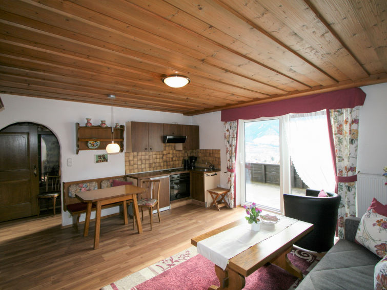 Search and Stay destination Schöfens, Tirol - Austria from AU$ 128. Lener