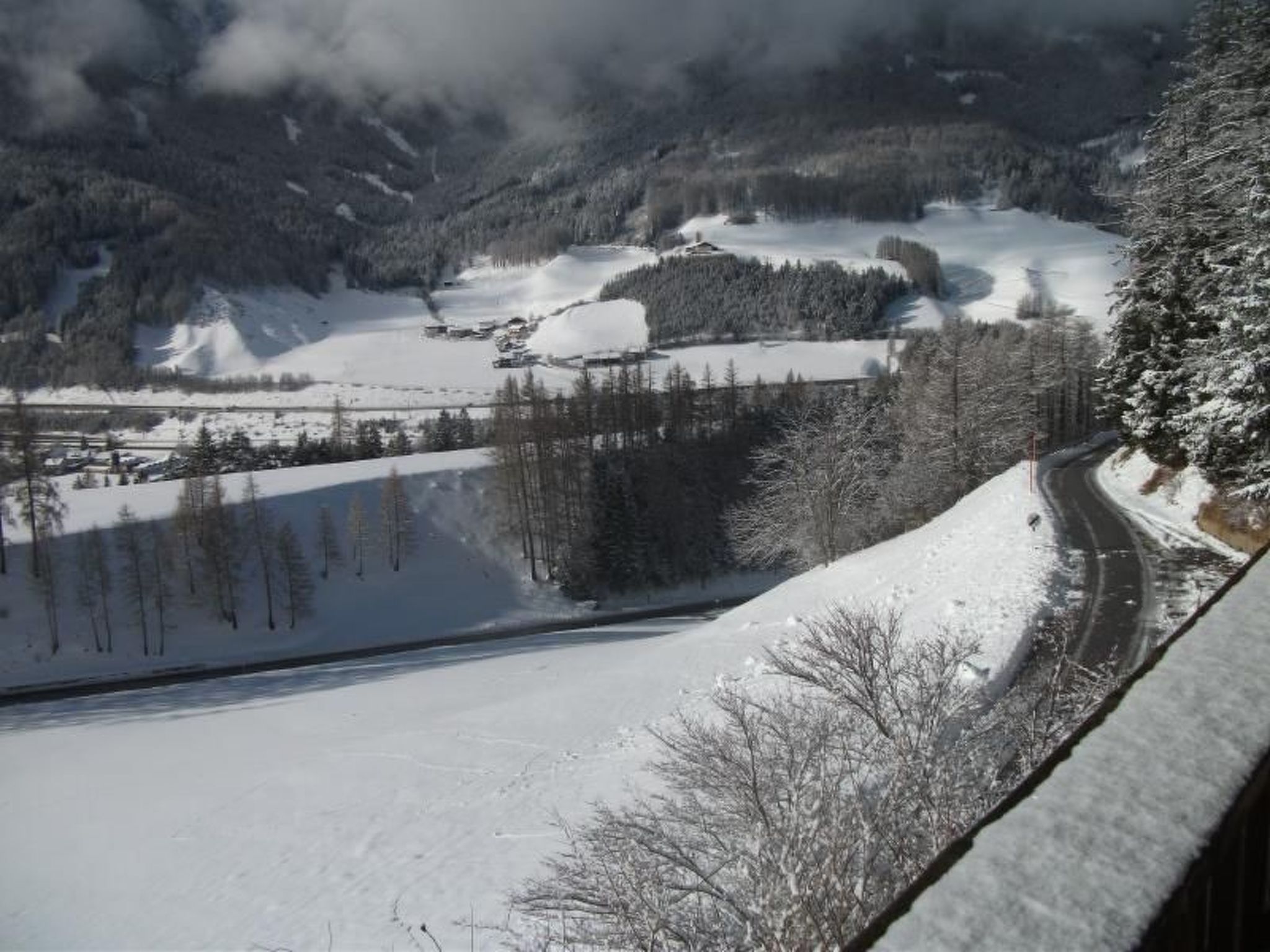 In ruhiger Lage am Waldrand-Dedans