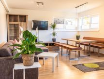 4-persoons appartement met bergzicht in Oberperfuss - thumbnail 3