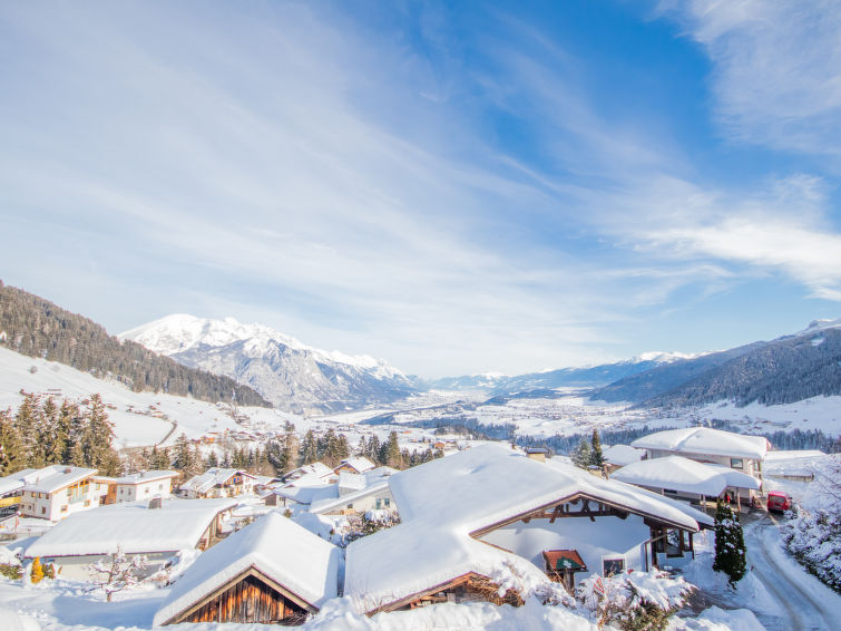 Photo of Romantik Chalet Karin