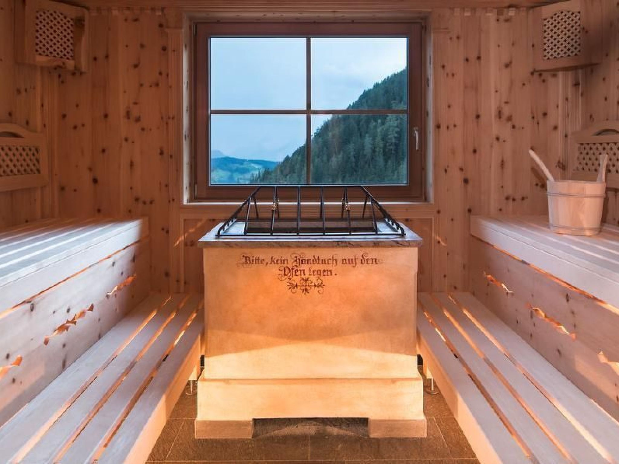 Photo of Bischofer-Bergwelt