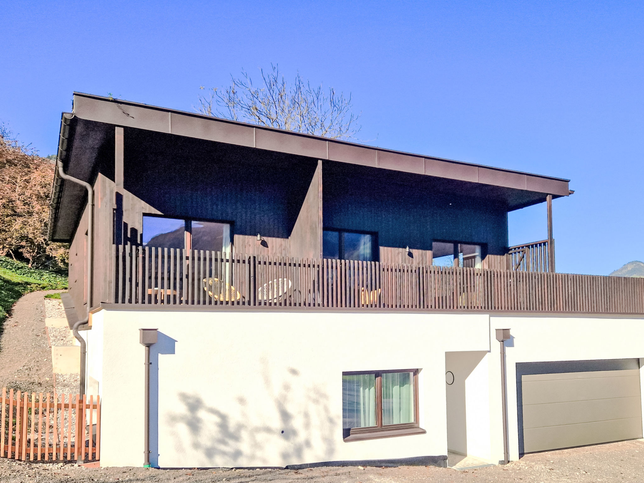 Schanzlbichl-Outside