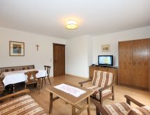 Appartement Römerhof in Fügen: rustig gelegen met sauna, tuin en uitzicht op bergen - thumbnail 5