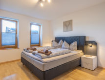 Rustiek appartement aan de skipiste in Fügen met panoramisch bergzicht - thumbnail 4