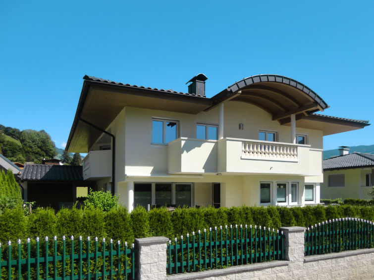 Wurm Apartment in Fugen