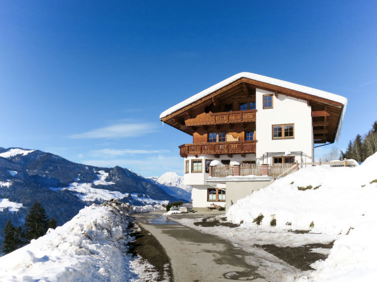 Search and Stay destination Hart im Zillertal, Tirol - Austria from AU$ 145. Moarerlechenhof (FGZ336)