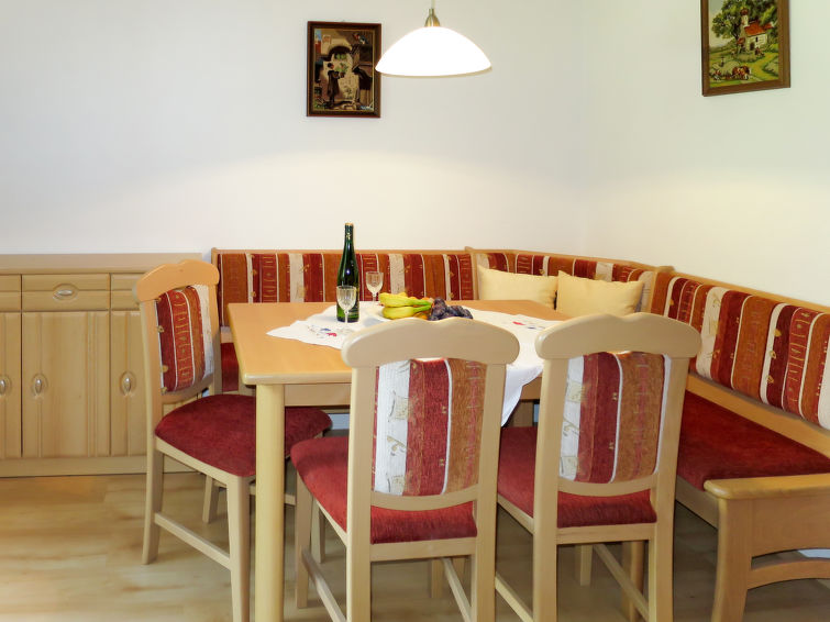 Search and Stay destination Hart im Zillertal, Tirol - Austria from AU$ 290. Moarerlechenhof (FGZ337)