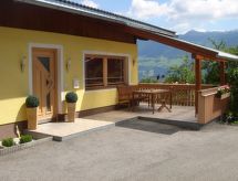Vrijstaande chalet met panoramaterras in Fügenberg, vlakbij de piste - thumbnail 1