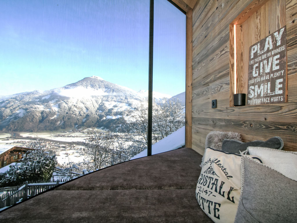 Data.Castle - Ski in Ski out