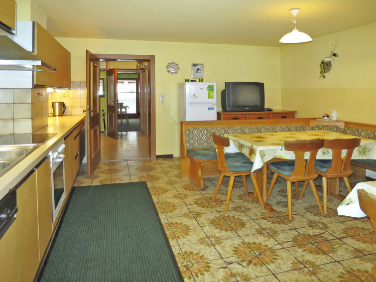 Search and Stay destination Kaltenbach, Tirol - Austria from AU$ 280. Punggerhof