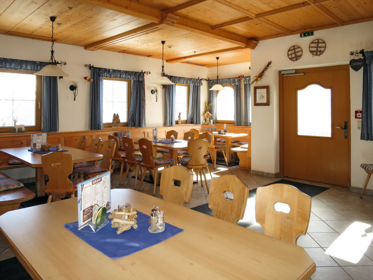 Search and Stay destination Emberg, Tirol - Austria from AU$ 200. Skistadl (KAB135)