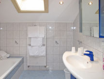 Ruim appartement voor 8 personen aan de skipiste in Kaltenbach - thumbnail 6