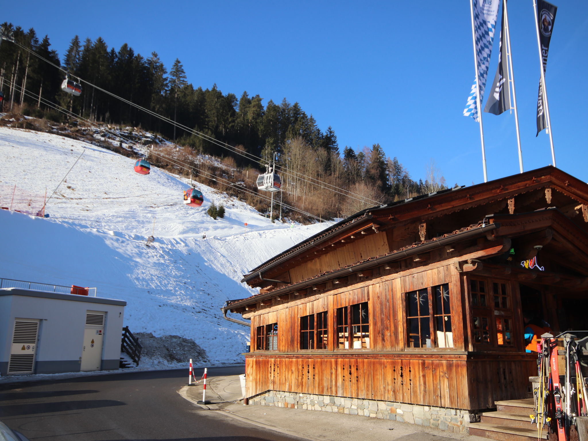 Ruim appartement voor 8 personen aan de skipiste in Kaltenbach - foto 27
