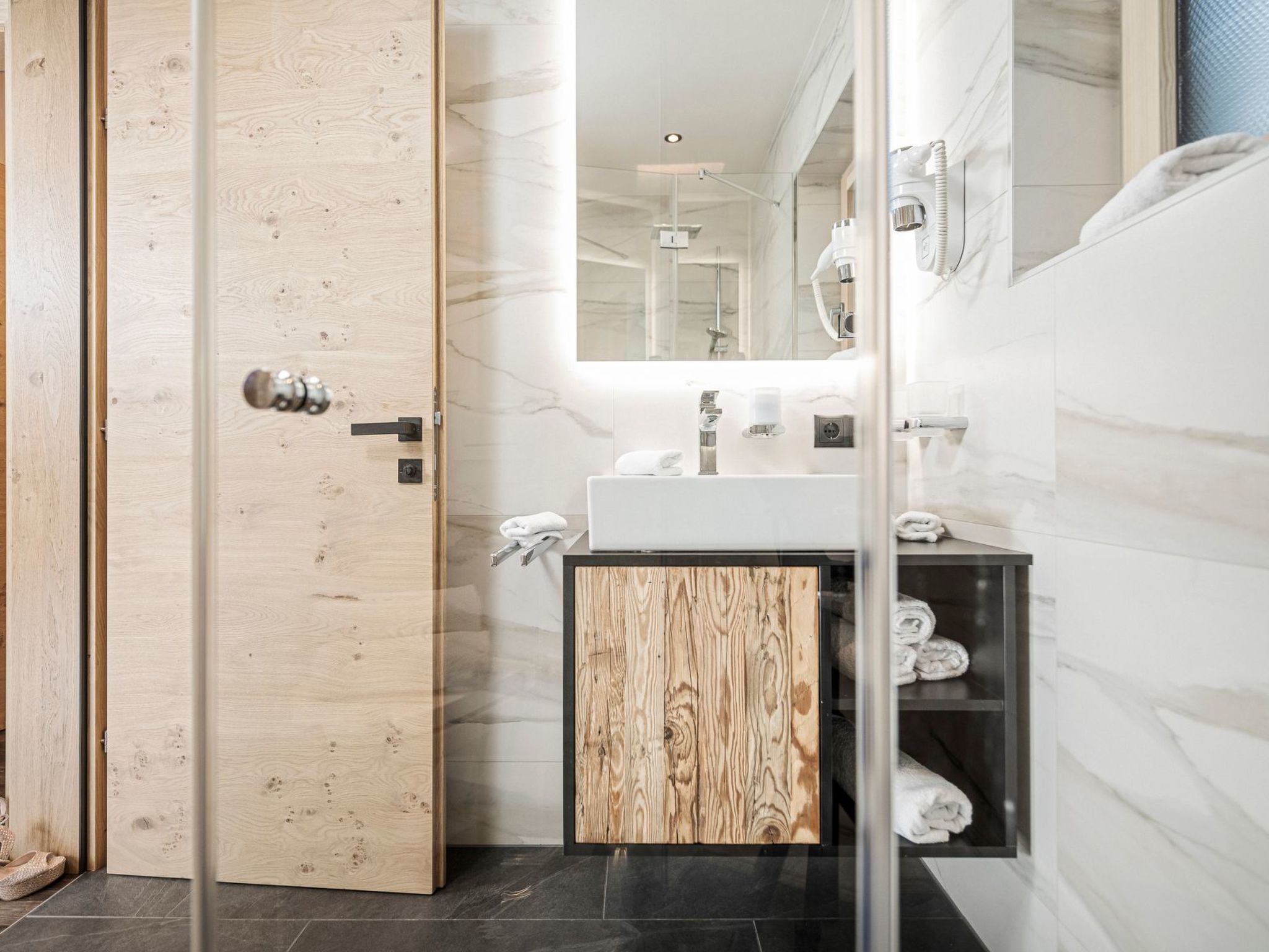 Wohnung in Kaltenbach mit Grill und Terrasse-Image-tags.info