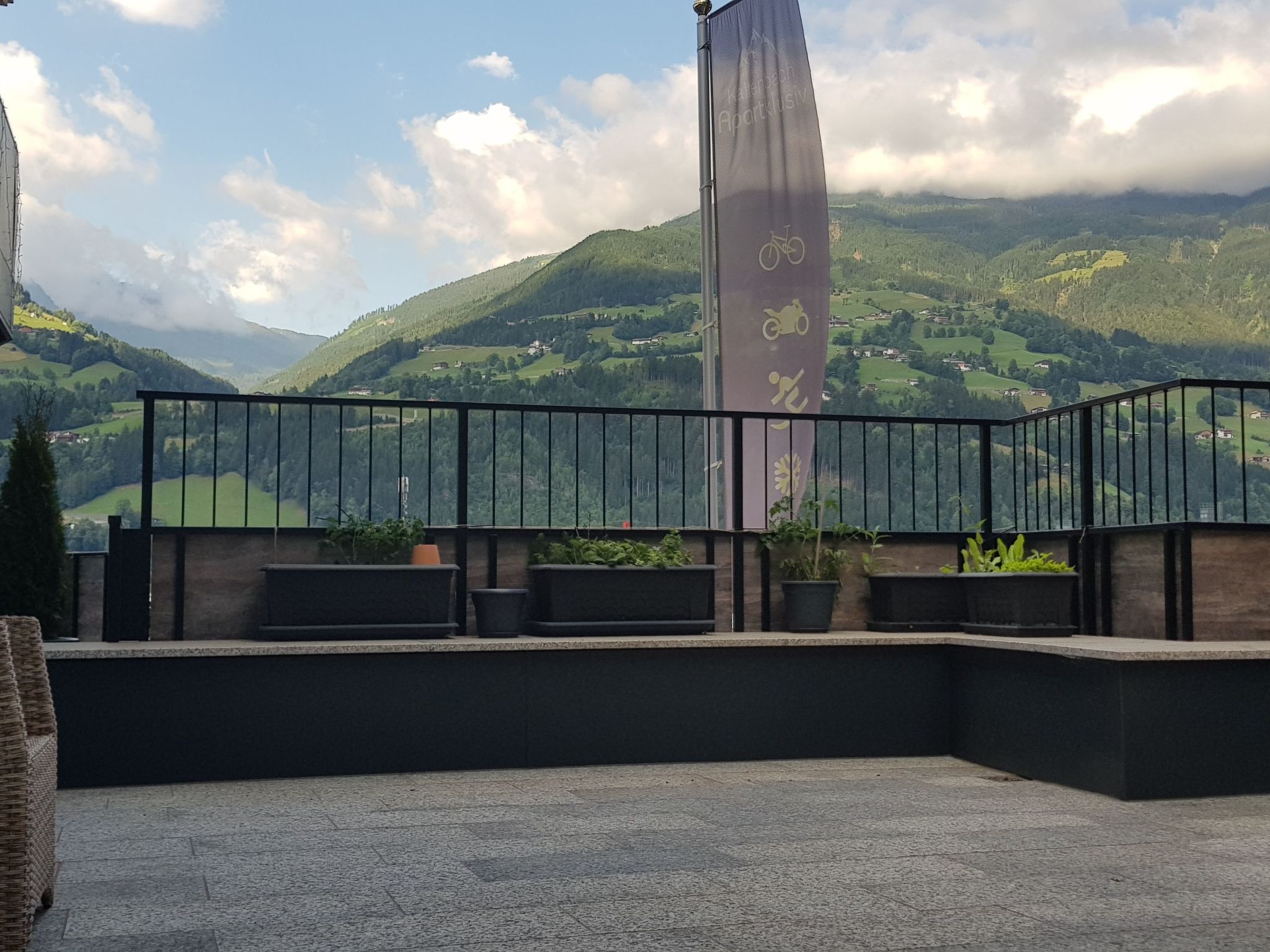 Wohnung in Kaltenbach mit Grill und Terrasse-Image-tags.info