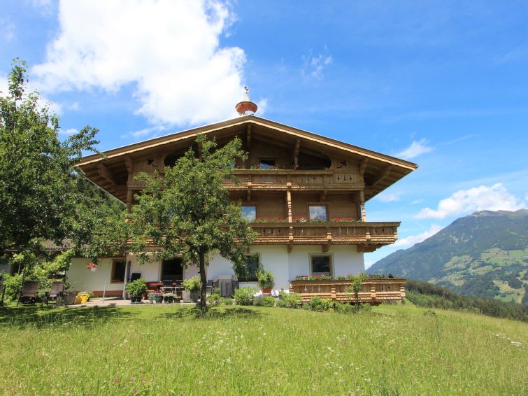 8-persoons appartement Annelies: aan de piste in Aschau im Zillertal in Aschau im Zillertal