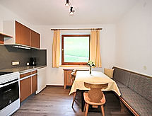 Ruim appartement met bergzicht in Aschau, dichtbij skigebied Hochzillertal - thumbnail 4