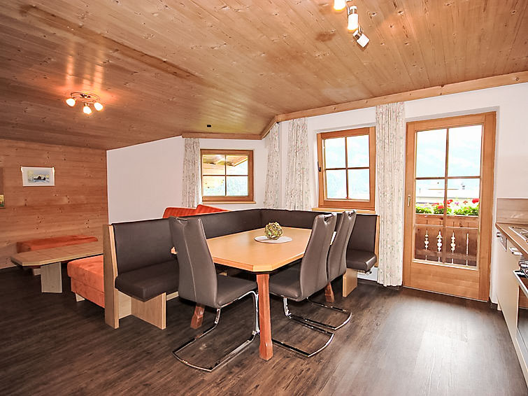 Search and Stay destination Aschau im Zillertal, Tirol - Austria from AU$ 224. Hörhager