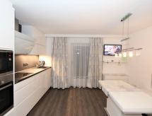 Ruim 4-persoons appartement aan de golfbaan in Aschau im Zillertal - thumbnail 2