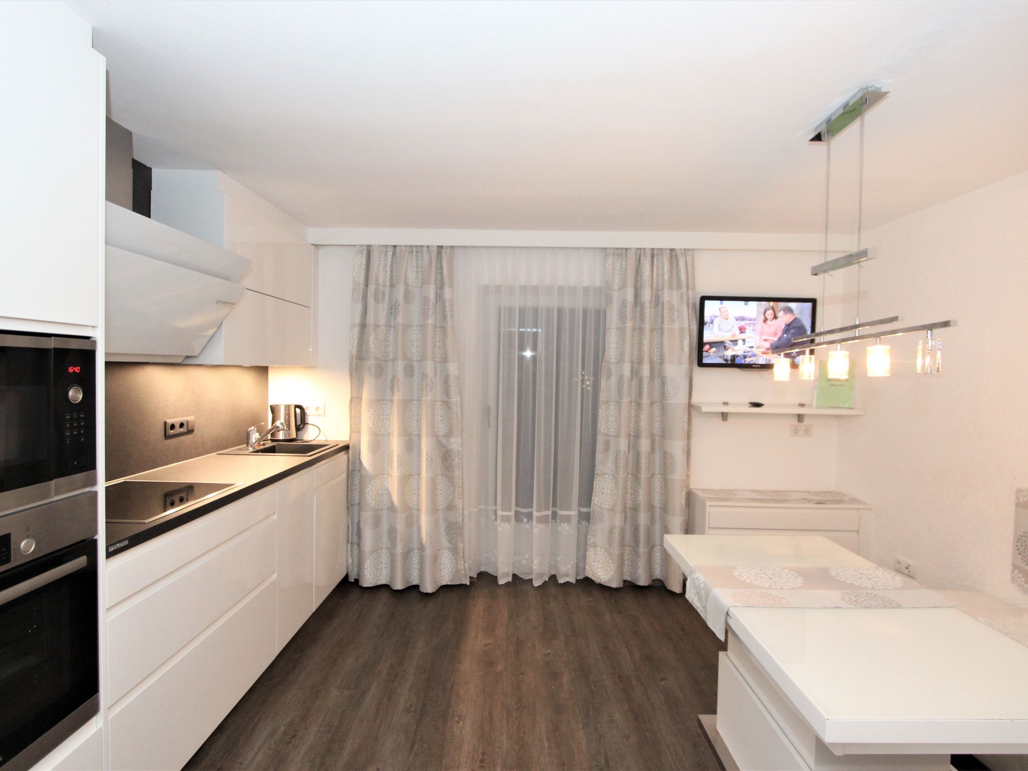 Ruim 4-persoons appartement aan de golfbaan in Aschau im Zillertal - foto 2