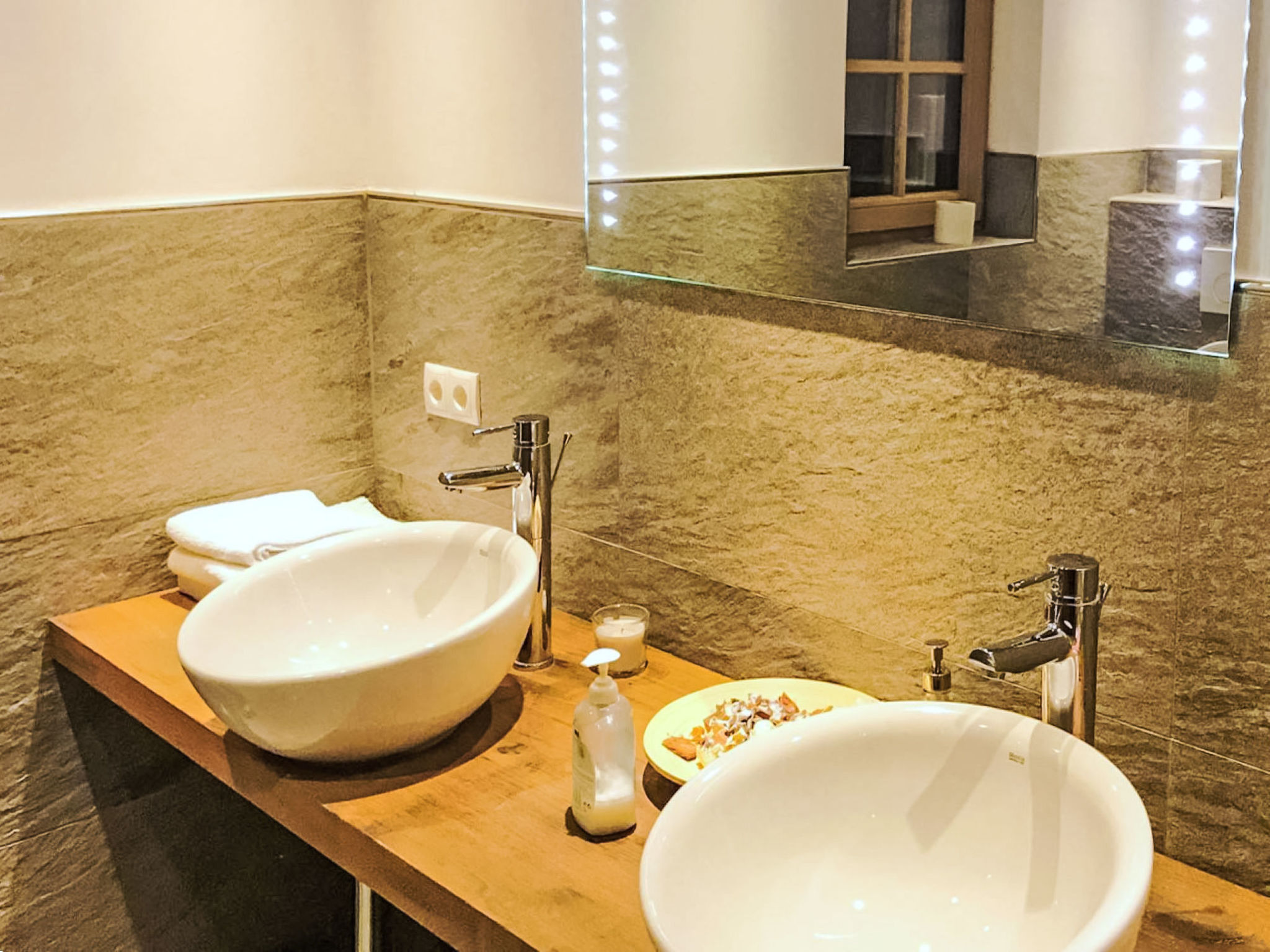 Almchalet Zillertal-Drinnen