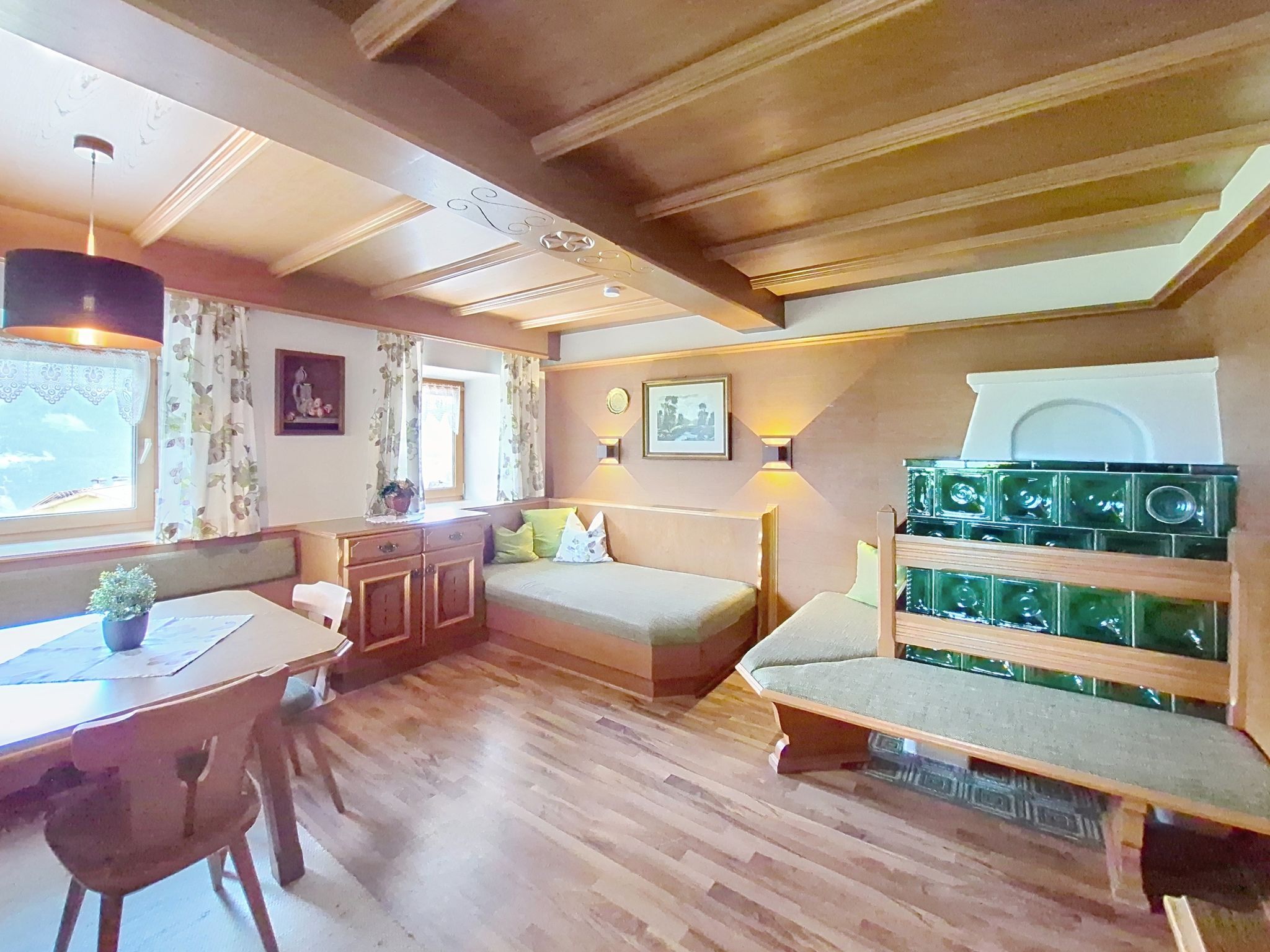 Ferienhaus Dinkl - Drinnen