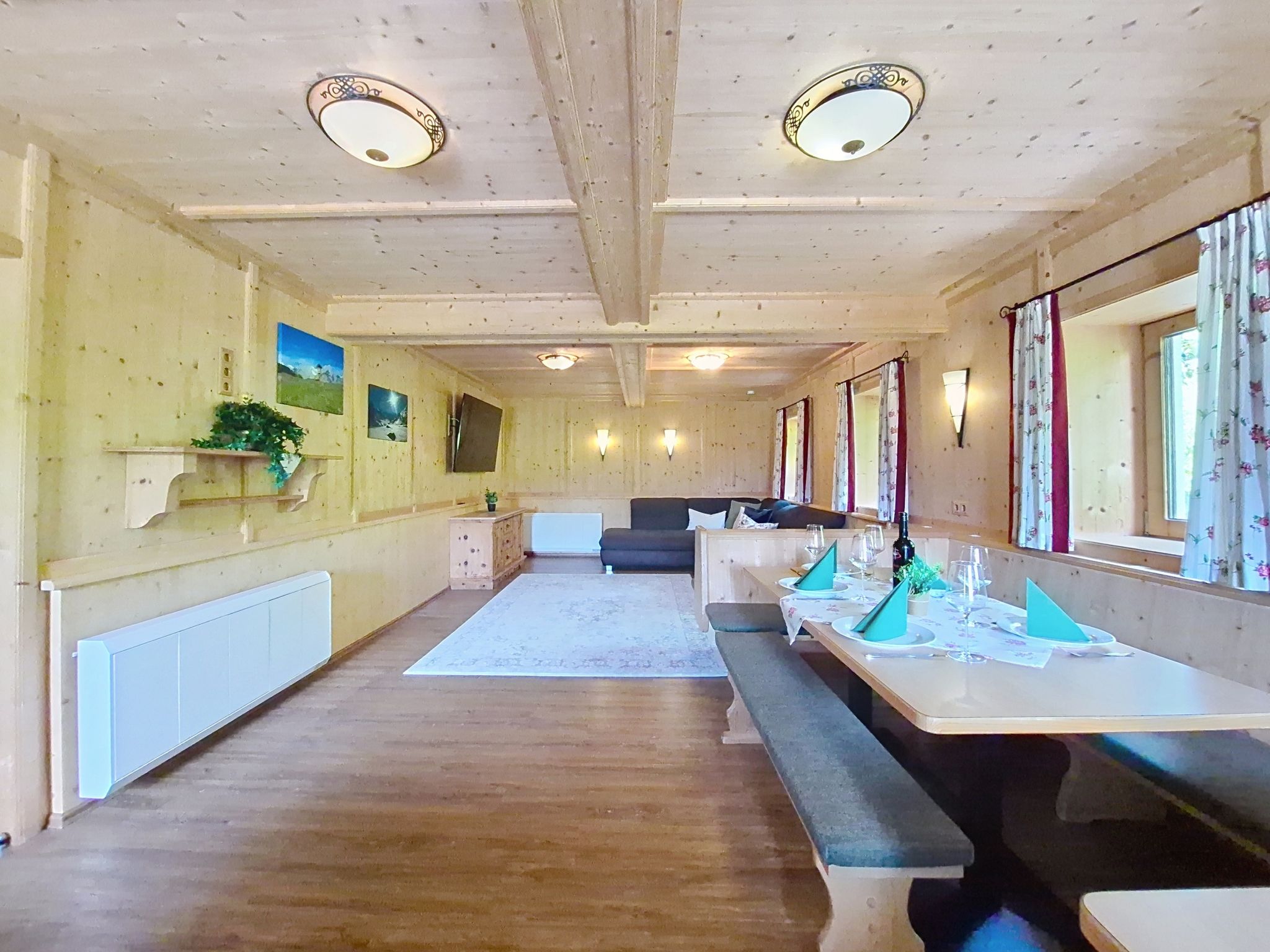 Ferienhaus Dinkl - Drinnen