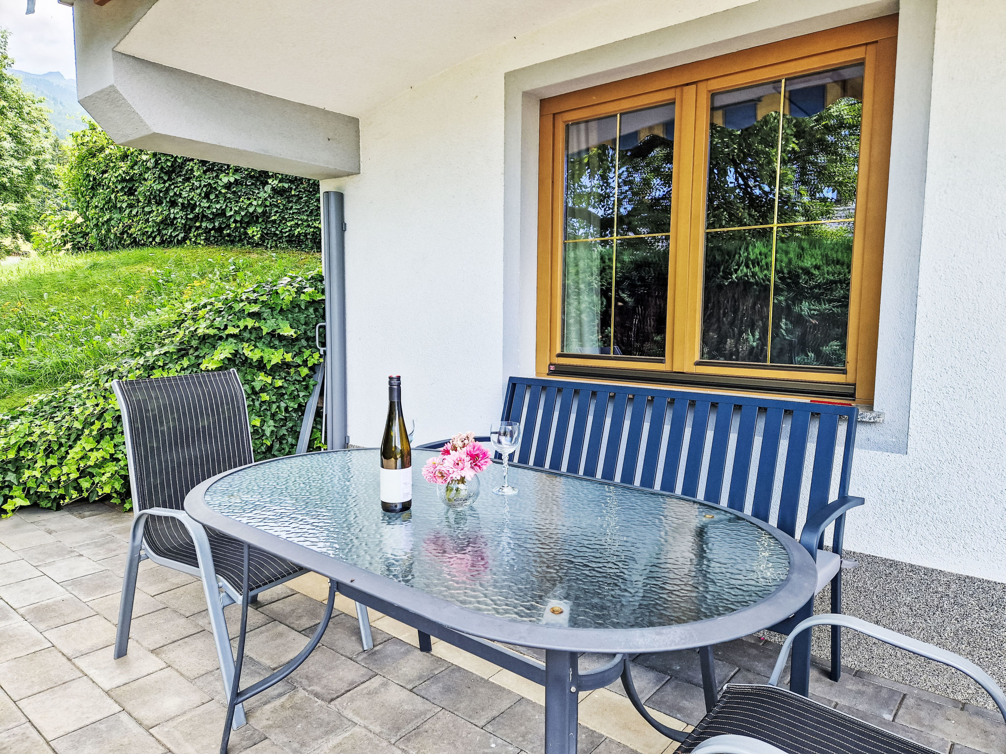 Stummer Blick-Outside