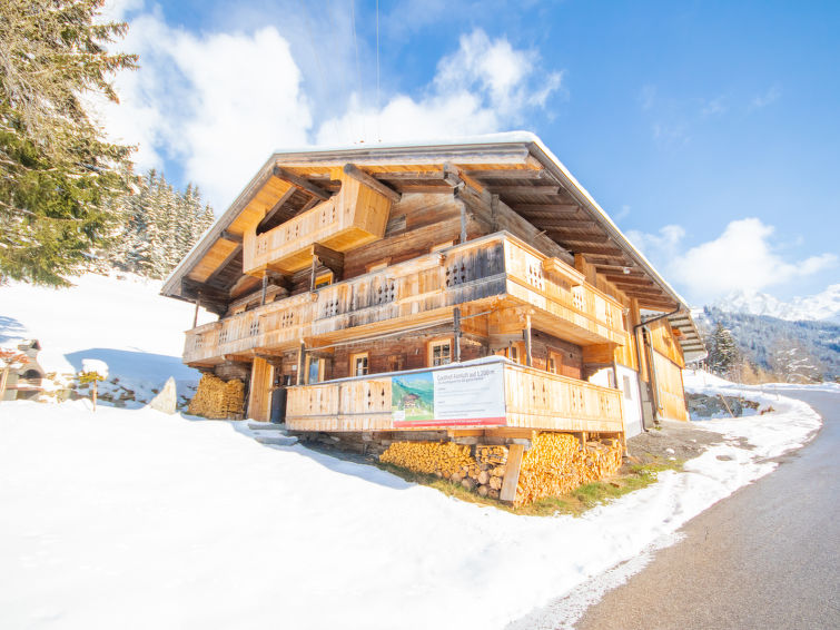 Feriehus Alm Chalet (SUZ320)