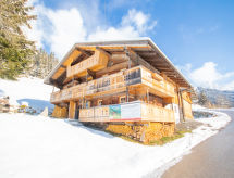 Alm Chalet (SUZ320)