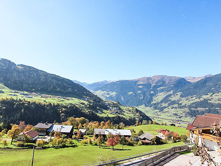 APARTMENT ZILLERTALBLICK