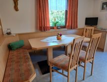 Ferienwohnung Landhaus Taxacher