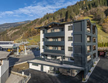 Luxe appartement direct aan de piste in Zell am Ziller - thumbnail 1