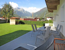 4-persoons appartement aan de piste in Mayrhofen · 50 m² - thumbnail 6