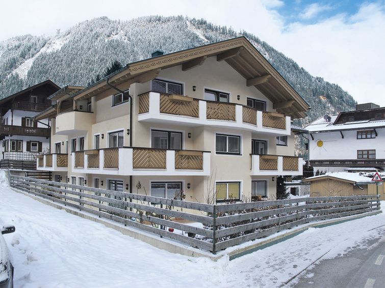 Rosa Apartment in Mayrhofen