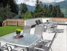 Ruim chalet Edelweiss voor 14 personen, direct aan skipiste en bergmeer in Mayrhofen - thumbnail 3