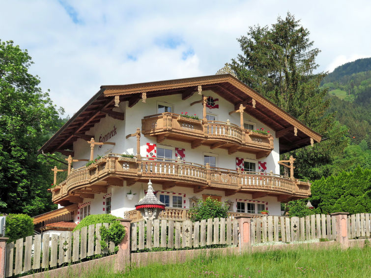Sonneck Apartment in Mayrhofen