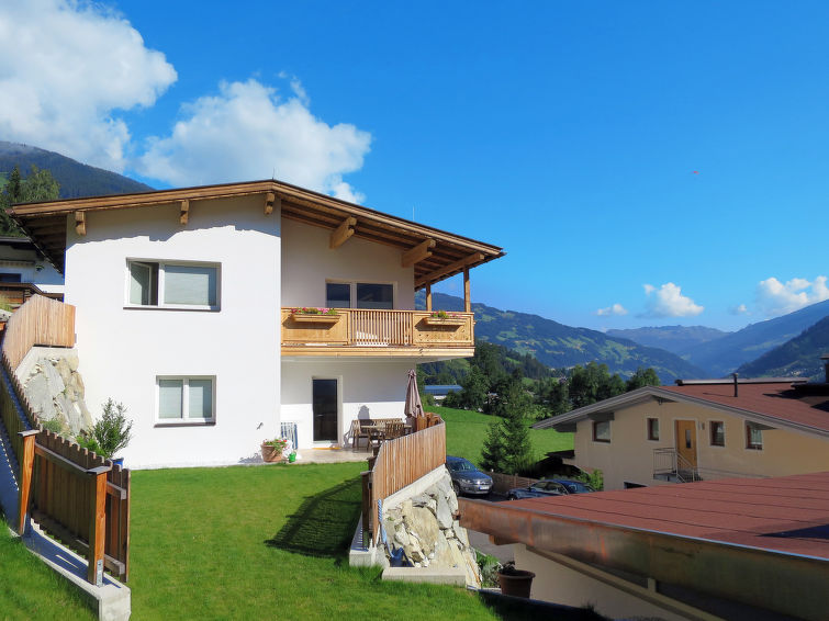 Tamerl Apartment in Mayrhofen