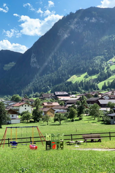 Photo of Neuner