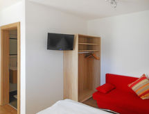 Apartment Hanser