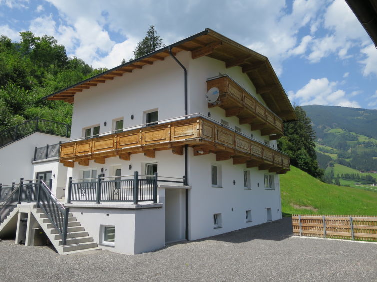 Photo of Waldeck 2