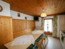 Ruim appartement in Mayrhofen voor 10 personen, vlakbij de piste - thumbnail 2