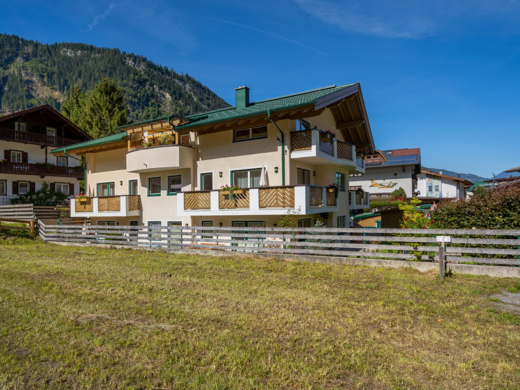 Rosa Apartment in Mayrhofen